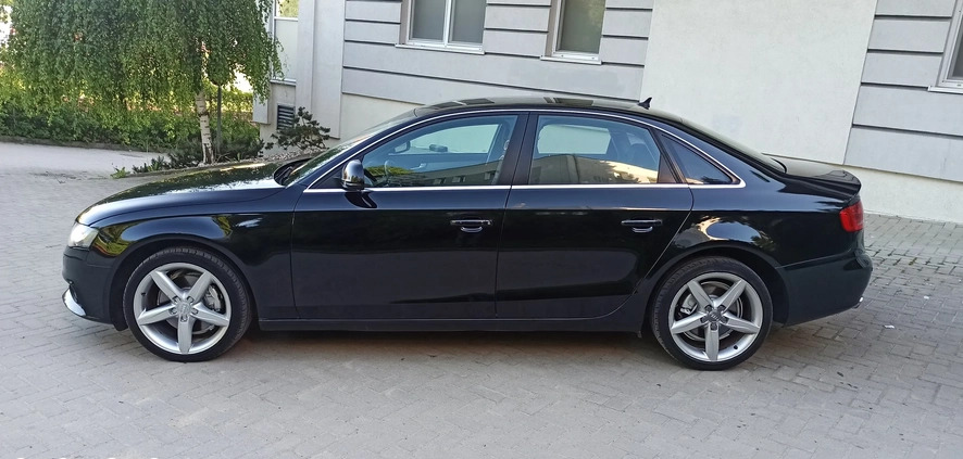 Audi A4 cena 22700 przebieg: 378000, rok produkcji 2008 z Ostróda małe 232